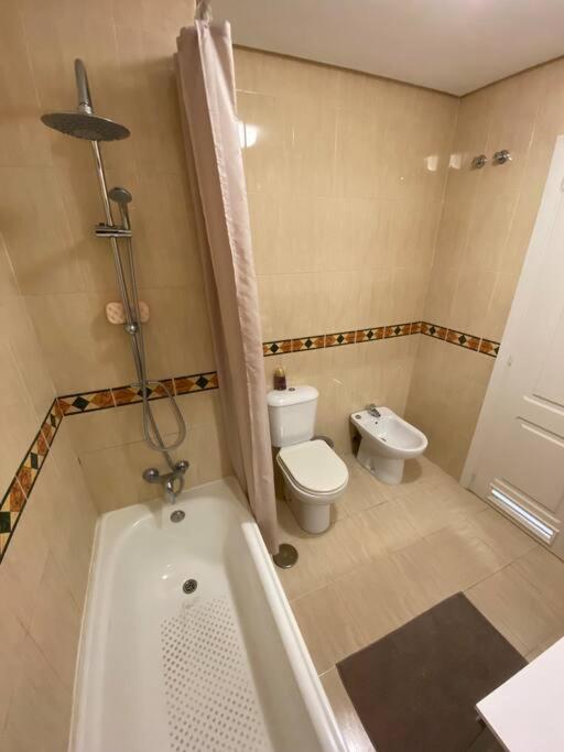 Lovely Tona Torremolinos Exterior photo