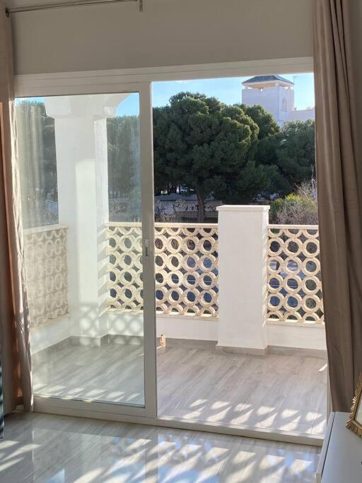 Lovely Tona Torremolinos Exterior photo